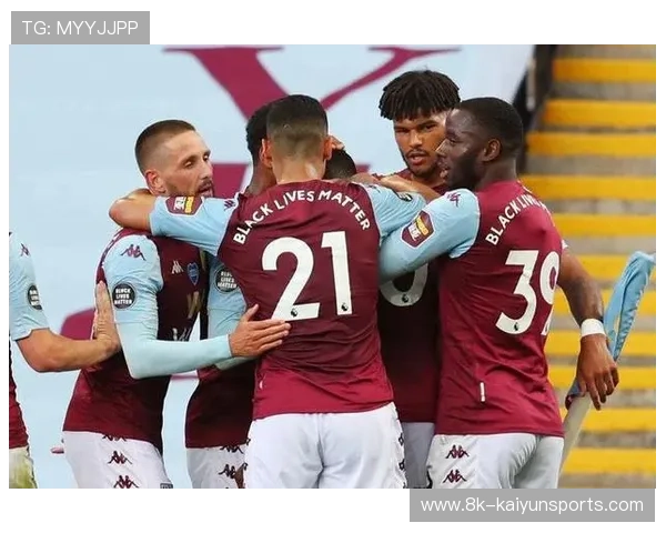 西汉姆联1-1战平阿斯顿维拉,努诺与埃梅里交手多次上演对攻